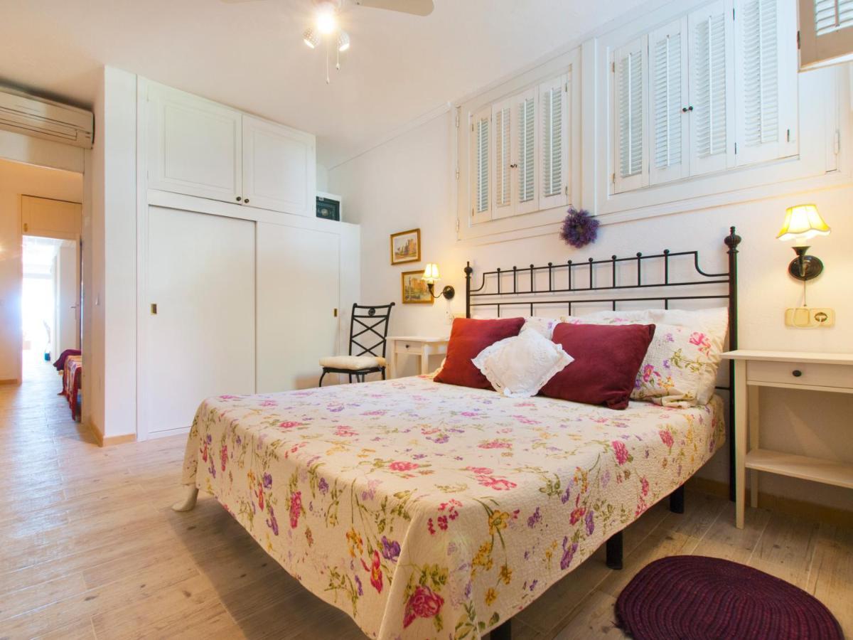 Apartment Oiza Sand Castle 24 At Alcudia Beach, Wifi And Aircon Экстерьер фото